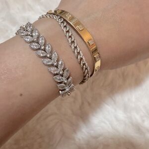 Fashion bracelet